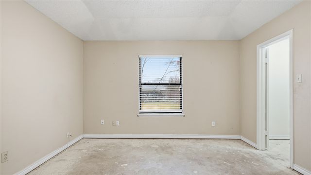 325 Juniper Drive, Arlington, TX 76018