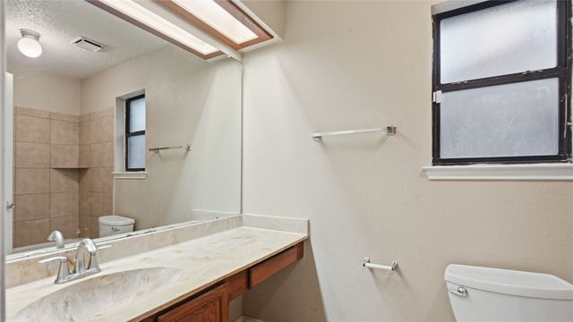 325 Juniper Drive, Arlington, TX 76018