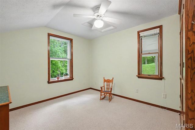 4120 Charbonier Road, Florissant, MO 63031