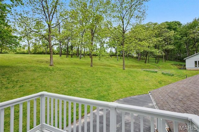 4120 Charbonier Road, Florissant, MO 63031