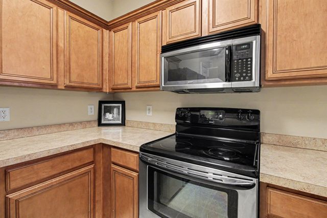 4104 Pinehurst Cir Apt 2I, Little River, SC 29566