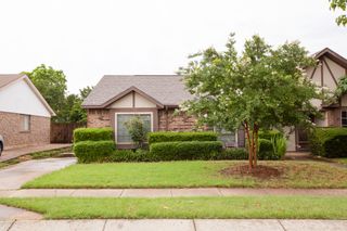 2902 Post Oak Drive, Euless, TX 76039