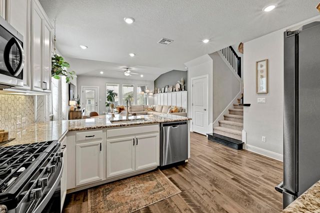 331 Sawtooth Mountain WAY, Dripping Springs, TX 78620