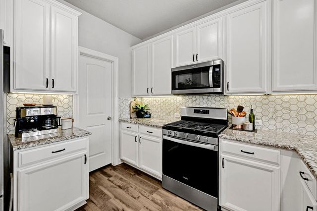 331 Sawtooth Mountain WAY, Dripping Springs, TX 78620