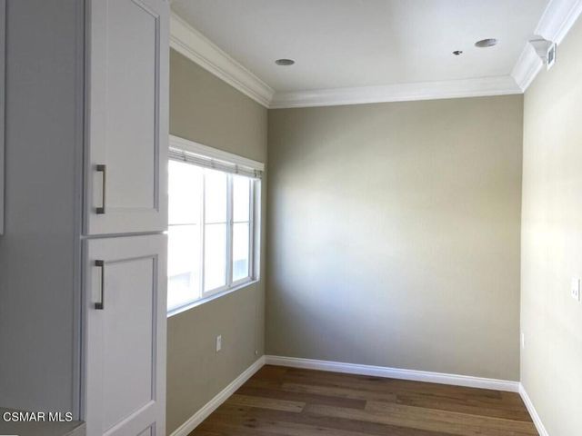 9301 Shirley Avenue 67, Northridge, CA 91324