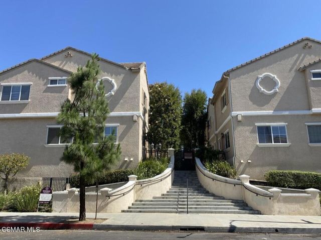 9301 Shirley Avenue 67, Northridge, CA 91324