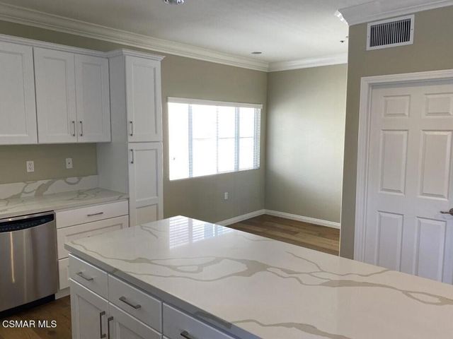 9301 Shirley Avenue 67, Northridge, CA 91324