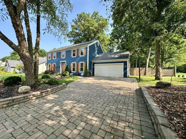 9520 Camelot Street NW, Pickerington, OH 43147