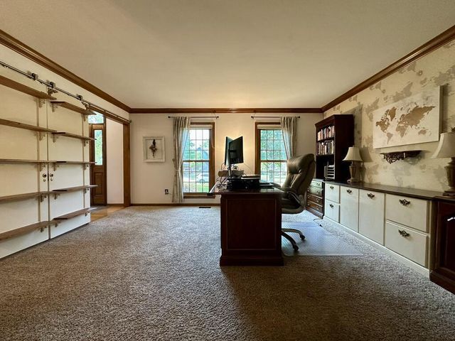9520 Camelot Street NW, Pickerington, OH 43147