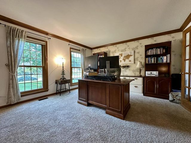 9520 Camelot Street NW, Pickerington, OH 43147