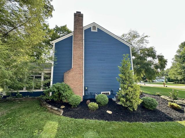 9520 Camelot Street NW, Pickerington, OH 43147