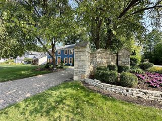 9520 Camelot Street NW, Pickerington, OH 43147