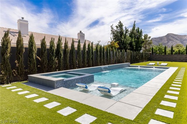 4367 North Fort Apache Road, Las Vegas, NV 89129