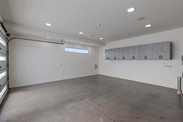 4367 North Fort Apache Road, Las Vegas, NV 89129