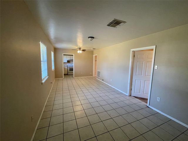 3910 Ella Boulevard, Houston, TX 77018