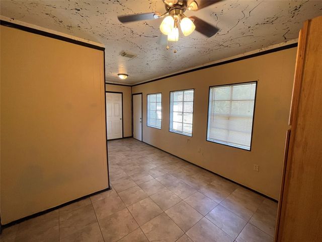 3910 Ella Boulevard, Houston, TX 77018