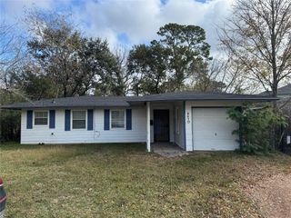 3910 Ella Boulevard, Houston, TX 77018