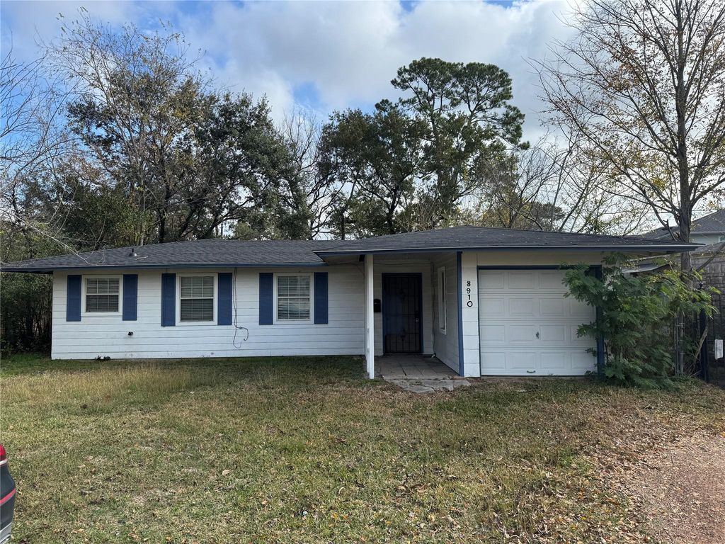 3910 Ella Boulevard, Houston, TX 77018