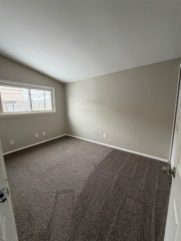 23153 Crossley Avenue, Hazel Park, MI 48030