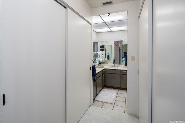 2499 Kapiolani Boulevard 3804, Honolulu, HI 96826