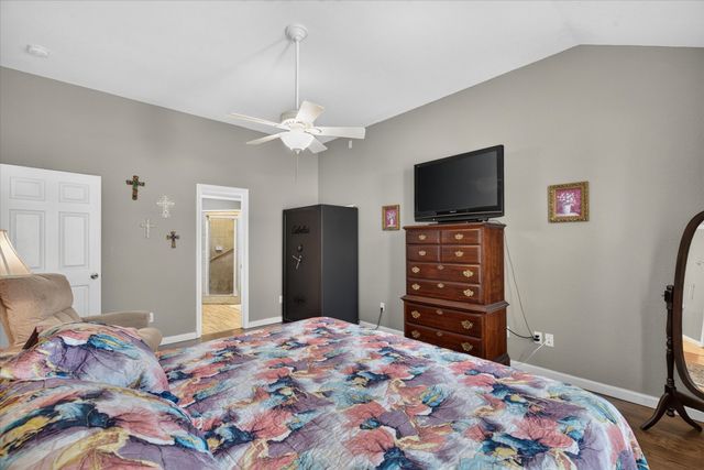 324 Pearson Lane, Azle, TX 76020