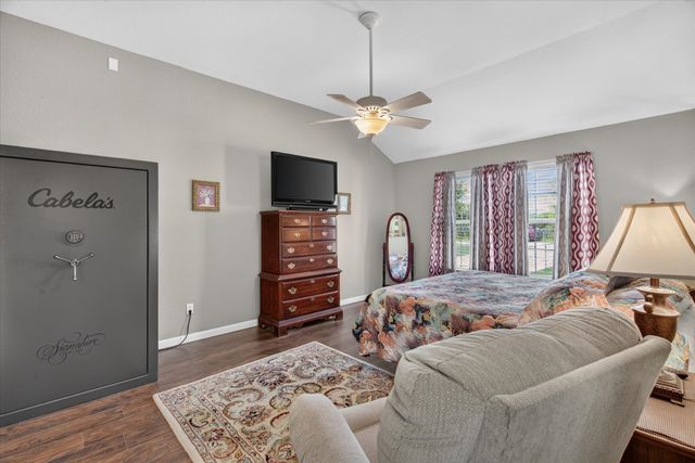 324 Pearson Lane, Azle, TX 76020