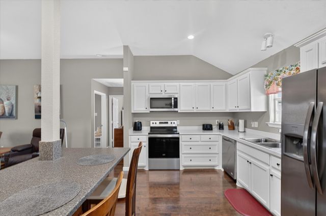 324 Pearson Lane, Azle, TX 76020
