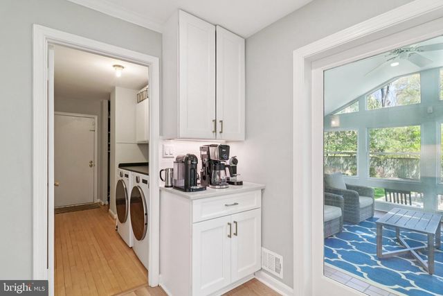 1707 GALLOWAY DR, Vienna, VA 22182
