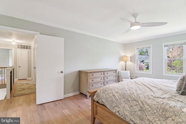 1707 GALLOWAY DR, Vienna, VA 22182