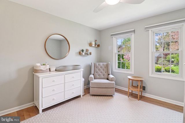 1707 GALLOWAY DR, Vienna, VA 22182