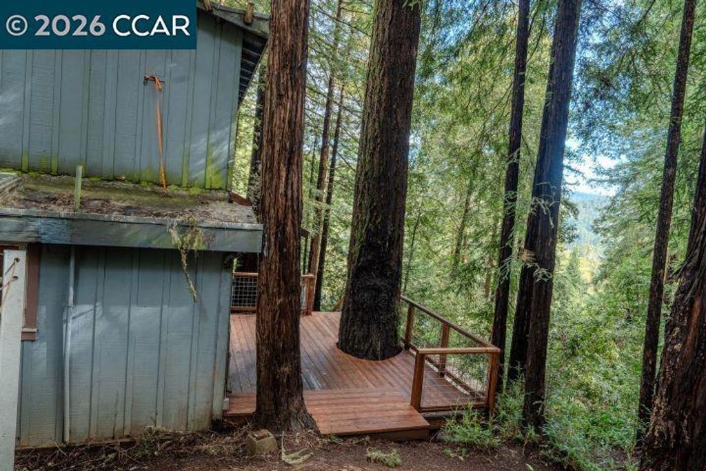 Image 38 of property listing at 17850 Santa Rosa Ave, Guerneville, CA 95446