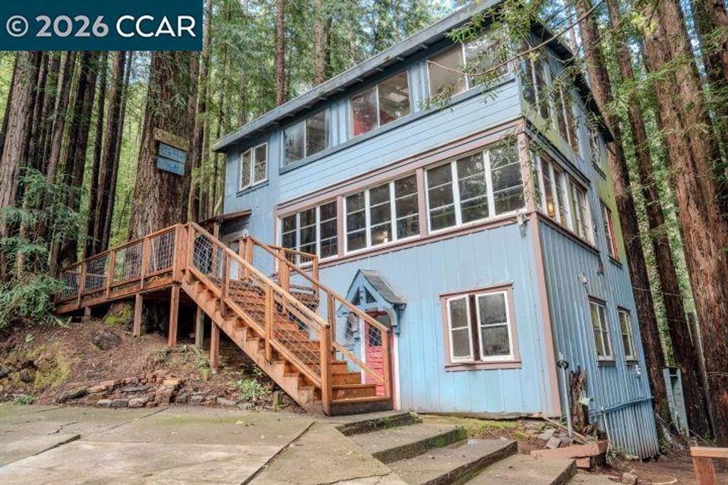Image 4 of property listing at 17850 Santa Rosa Ave, Guerneville, CA 95446