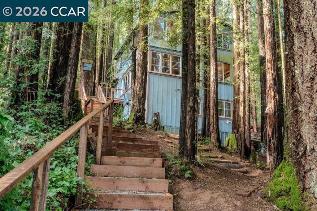 Image 43 of property listing at 17850 Santa Rosa Ave, Guerneville, CA 95446
