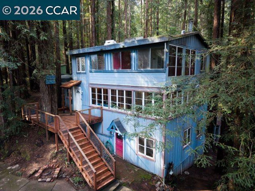 Image 6 of property listing at 17850 Santa Rosa Ave, Guerneville, CA 95446