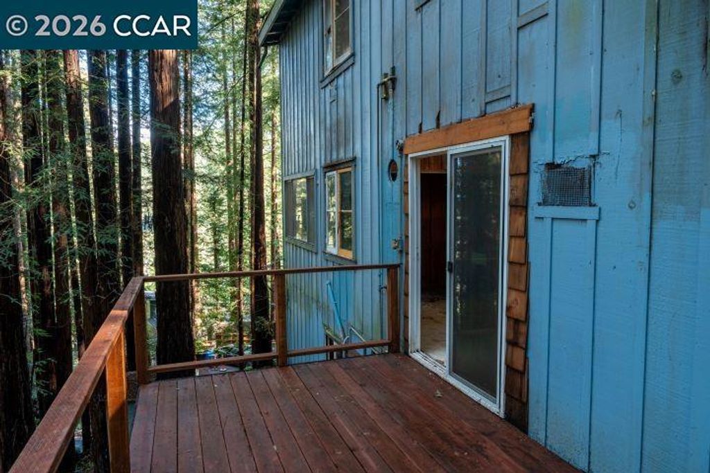 Image 8 of property listing at 17850 Santa Rosa Ave, Guerneville, CA 95446