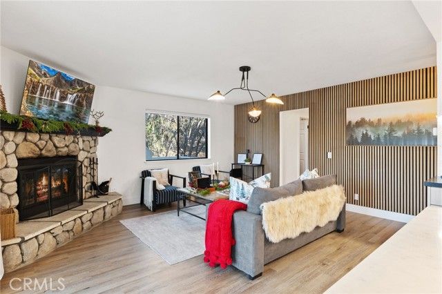 30260 Gremlin Court, Running Springs, CA 92382