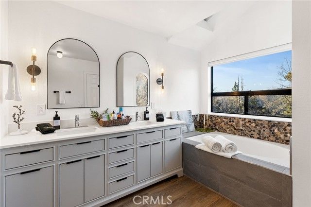 30260 Gremlin Court, Running Springs, CA 92382