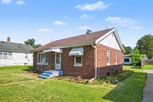 805 Division Street, La Porte, IN 46350