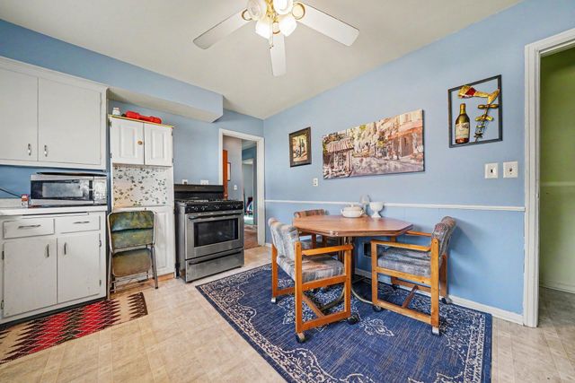 805 Division Street, La Porte, IN 46350