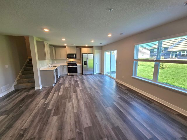 13732 Kaylemore Trail, Rosemount, MN 55068