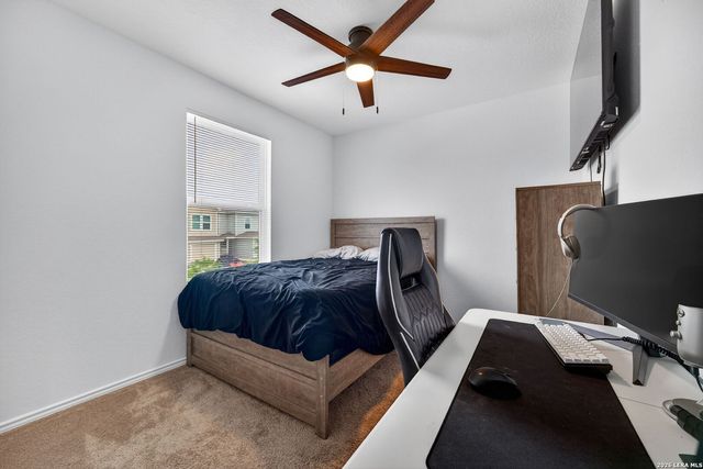 10957 PRESA WAY, San Antonio, TX 78223