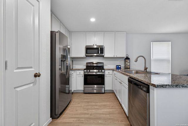 10957 PRESA WAY, San Antonio, TX 78223