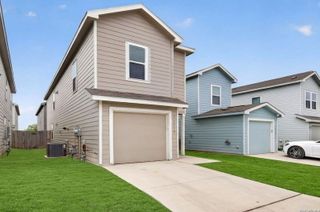 10957 PRESA WAY, San Antonio, TX 78223