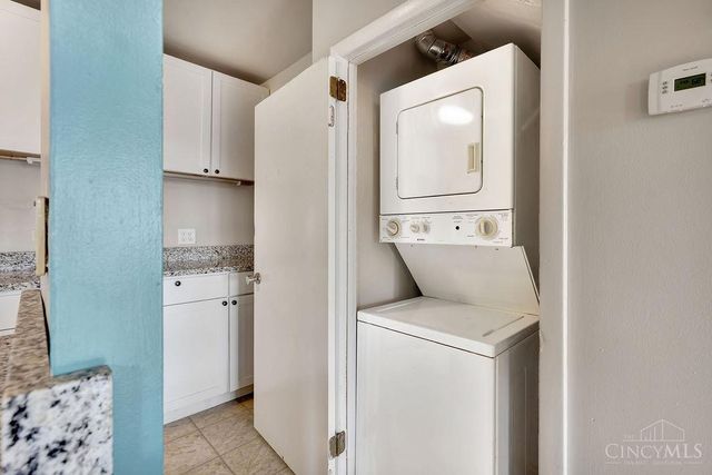 2364 Gladstone Avenue, Cincinnati, OH 45202