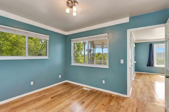 2364 Gladstone Avenue, Cincinnati, OH 45202