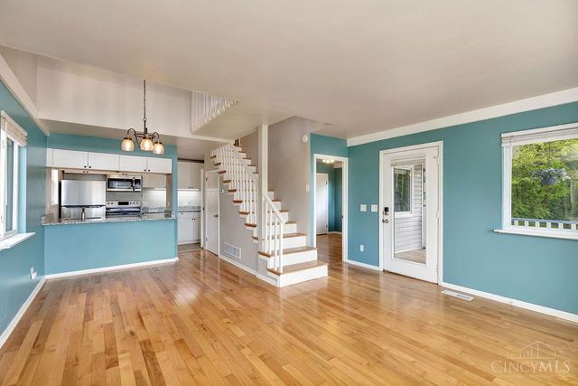 2364 Gladstone Avenue, Cincinnati, OH 45202