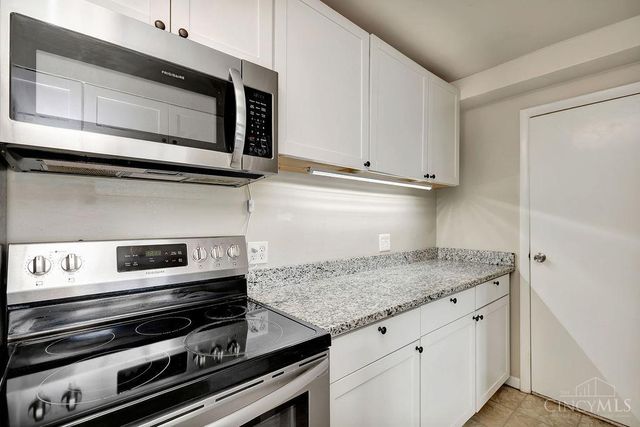 2364 Gladstone Avenue, Cincinnati, OH 45202
