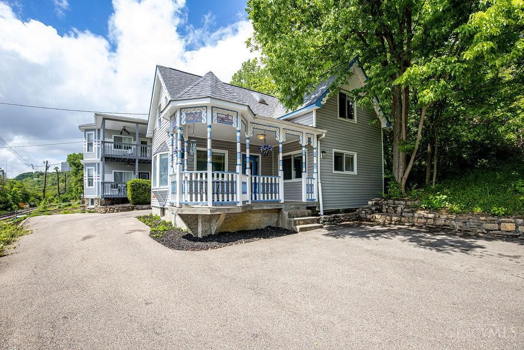 2364 Gladstone Avenue, Cincinnati, OH 45202