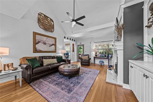 195 Sims Farm Way, Maysville, GA 30558
