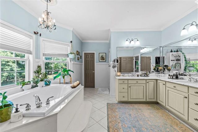 195 Sims Farm Way, Maysville, GA 30558